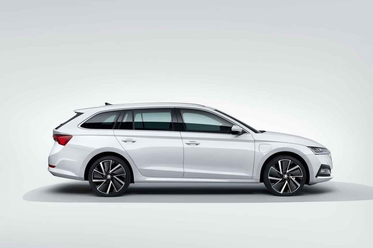 Volvo v60, de esta forma es por fuera